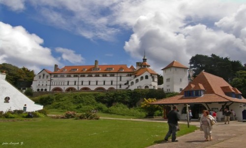 Zdjcie WALIA / Morze Celtyckie. /  Miasto Tenby w hrabstwie Pembrokeshire. / Na Wyspie Caldey.