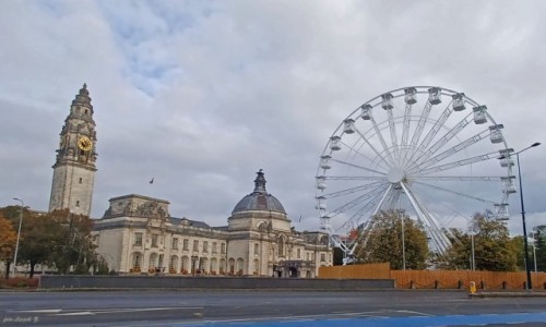 Zdjcie WALIA / Cardiff. / Cathays Park. / Cardiff - Ratusz.