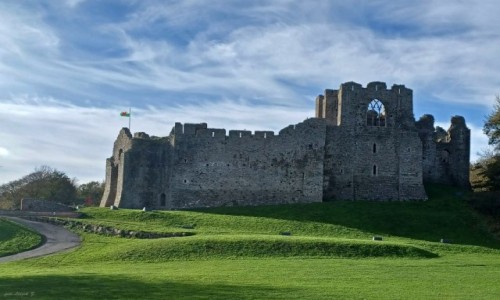 Zdjecie WALIA / Swansea. / Mumbles - wsch.strona pwyspu Gower. / Normaski zamek Oystermouth.