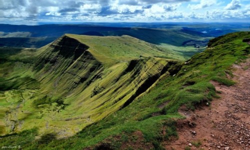 Zdjecie WALIA / Brecon Beacons National Park. / Szczyt 
