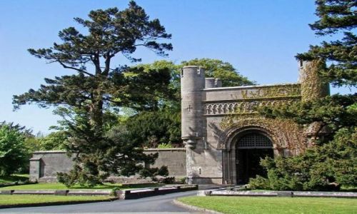Zdjęcie WALIA / North- Welsh / Llandygai / brama wjazdowa do Penrhyn Castle