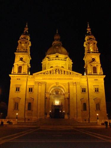 Zdjęcia: Katedra pw św. Stefana, Budapeszt, Budapeszt-Katedra pw św. Stefana, WĘGRY Zdjęcia: Katedra pw św. Stefana, Budapeszt, Budapeszt-Katedra pw św. Stefana, WĘGRY