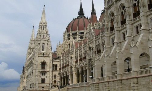 Zdjęcie WĘGRY / Budapeszt / Budynek Parlamentu / Nie ( Parlamentarny) wybryk