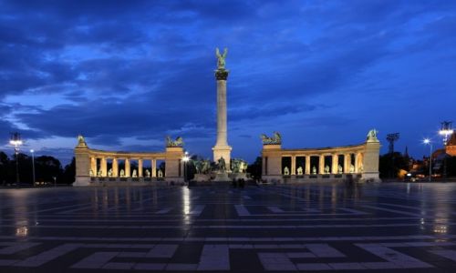 Zdjęcie WĘGRY / Budapeszt / Plac Bohaterów / Pomnik Tysiąclecia
