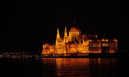 Zdjęcie WĘGRY / - / Budynek parlamentu / Budapeszt nocą