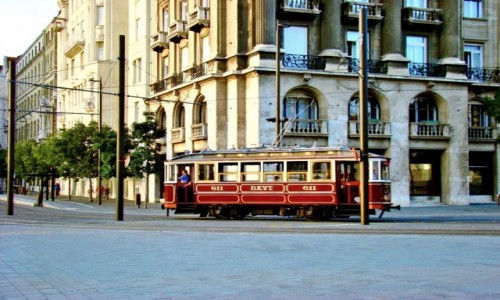 Zdjęcie WĘGRY / Lipotvaros / Budapeszt / Budapeszt-ulica Szalay