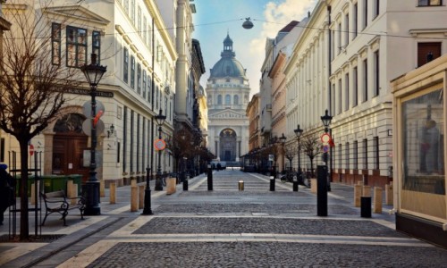 Zdjecie WGRY / - / Budapeszt / Poranny spacer uliczkami Budapesztu
