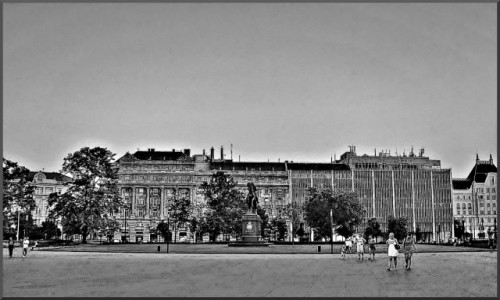Zdjęcie WĘGRY / Lipotvaros / Budapeszt / Plac Kossutha