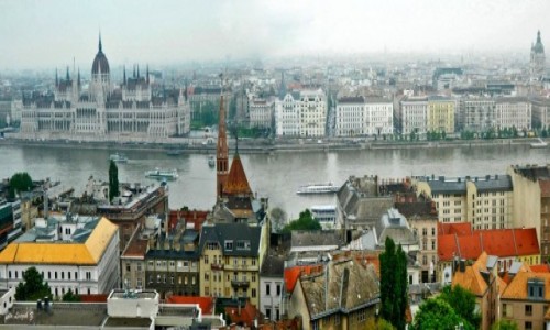 Zdj�cie W�GRY / Stolica W�gier. / Budapeszt. / Budapesze - widok z g�ry Gellerta.