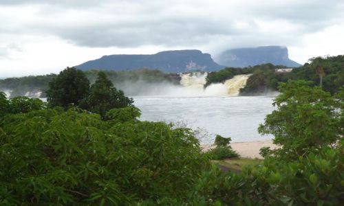 Zdjecie WENEZUELA / Bolivar / Canaima / Najpikniejsze miejsce w Canaimie