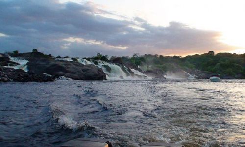 Zdjcie WENEZUELA / Park Llovizna / Rzeka Caroni / Wenezuela - Z wizyt u Chaveza cd.