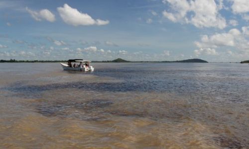 Zdjecie WENEZUELA / Puerto  / Ordaz / Tu rzeka Caroni miesza si z Orinoco 