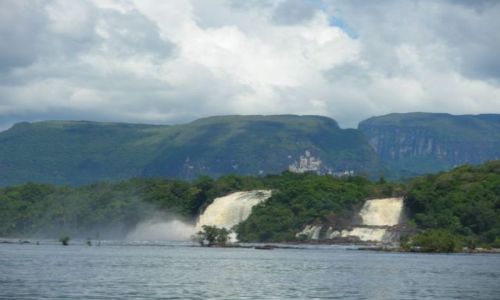 Zdjecie WENEZUELA / brak / Canaima / Wodospady...