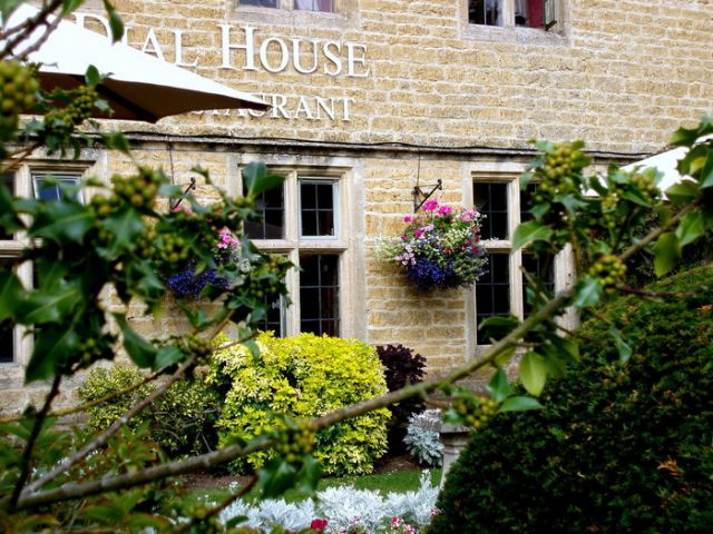 Zdjęcia: centrum Bourton, Cotswold, Bourton on the Water, WIELKA BRYTANIA Zdjęcia: centrum Bourton, Cotswold, Bourton on the Water, WIELKA BRYTANIA