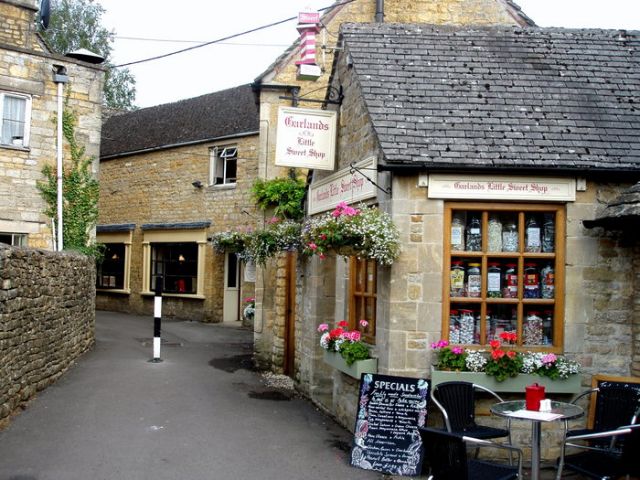 Zdjęcia: centrum Bourton, Cotswold, Bourton on the Water, WIELKA BRYTANIA Zdjęcia: centrum Bourton, Cotswold, Bourton on the Water, WIELKA BRYTANIA