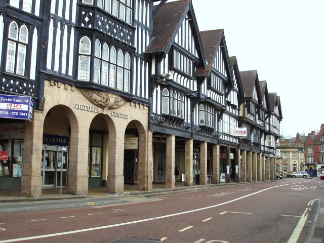 Zdjęcia: miasteczko Chesterfield, Srodkowo-Wschodnia Anglia , Chesterfield, WIELKA BRYTANIA Zdjęcia: miasteczko Chesterfield, Srodkowo-Wschodnia Anglia , Chesterfield, WIELKA BRYTANIA