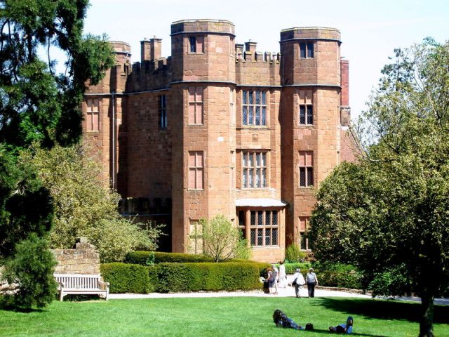 Zdjęcia: ruimy zamku Kenilworth, Warwickshire-Srodkowa Anglia, Kenilworth-Castle, WIELKA BRYTANIA Zdjęcia: ruimy zamku Kenilworth, Warwickshire-Srodkowa Anglia, Kenilworth-Castle, WIELKA BRYTANIA