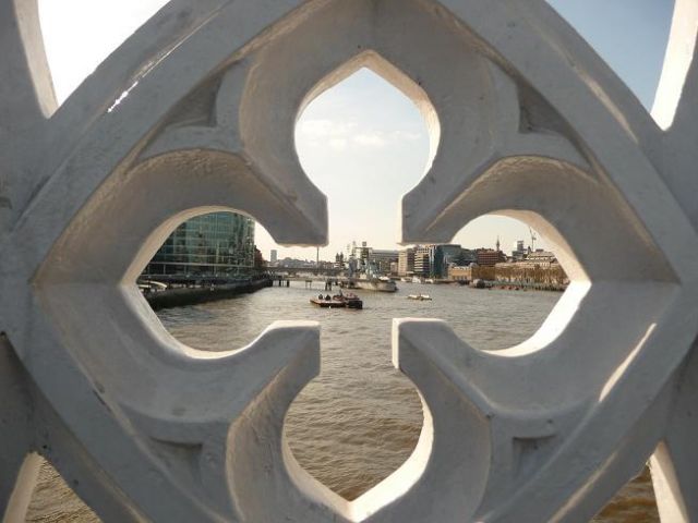 Zdjęcia: z Tower Bridge, Londyn, Nietypowy widok na Tamizę :), WIELKA BRYTANIA Zdjęcia: z Tower Bridge, Londyn, Nietypowy widok na Tamizę :), WIELKA BRYTANIA