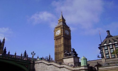 Zdjcie WIELKA BRYTANIA / Londyn / na Tamizie / Big Ben widziany z rzeki