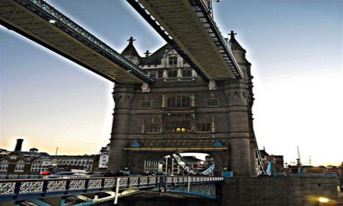 Zdjecie WIELKA BRYTANIA / LONDYN / LONDYN / TOWER  BRIDGE
