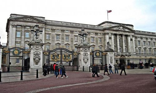 Zdjecie WIELKA BRYTANIA / LONDYN / LONDYN / POD  BUCKINGHAM  PALACE