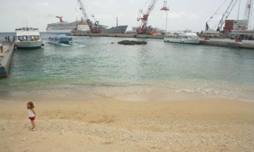Zdjecie WIELKA BRYTANIA / Kajmany / Grand Cayman / Kajmany - dziewczynka