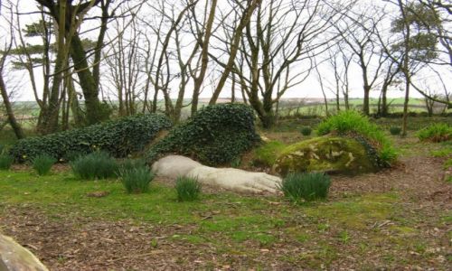 Zdjecie WIELKA BRYTANIA / Kornwalia / Lost Gardens of Heligan / Panna w zielonej sukience