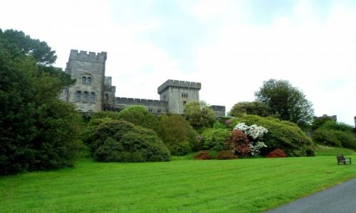 Zdjcie WIELKA BRYTANIA / Walia / w poblizu  Llandygai / Neogotycki Zamek Penrhyn