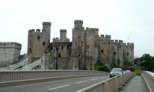 Zdjcie WIELKA BRYTANIA / Walia / Conwy  / POTʯNA TWIERDZA OBRONNA - ZAMEK CONWY 