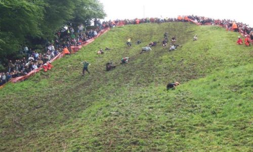 Zdjecie WIELKA BRYTANIA / Gloucestershire / Cooper's Hill / Cheese Rolling Chalange