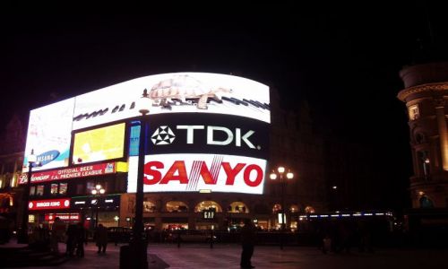 Zdjecie WIELKA BRYTANIA / Londyn / centrum / niegdys synonim zakazanego Zachodu