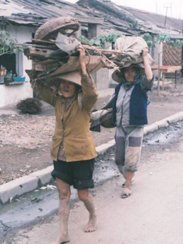 Zdjęcia: Haiphong, Haiphong, na targu, WIETNAM Zdjęcia: Haiphong, Haiphong, na targu, WIETNAM