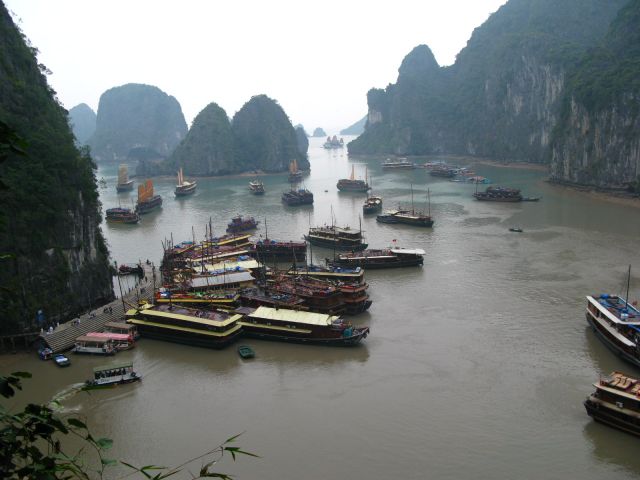 Zdjęcia: WIETNAM, WIETNAM- HA LONG BAY, WIETNAM Zdjęcia: WIETNAM, WIETNAM- HA LONG BAY, WIETNAM