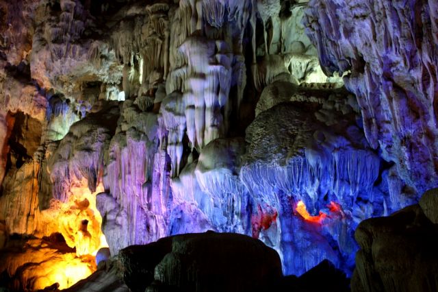 Zdjęcia: Hang Dao Go Cave, Ha Long Bay, Uroki Ha Longu cd.., WIETNAM Zdjęcia: Hang Dao Go Cave, Ha Long Bay, Uroki Ha Longu cd.., WIETNAM