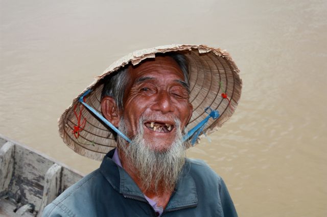 Zdjęcia: Da Nang, Da Nang, Szczery usmiech..bezcenne ;-), WIETNAM Zdjęcia: Da Nang, Da Nang, Szczery usmiech..bezcenne ;-), WIETNAM