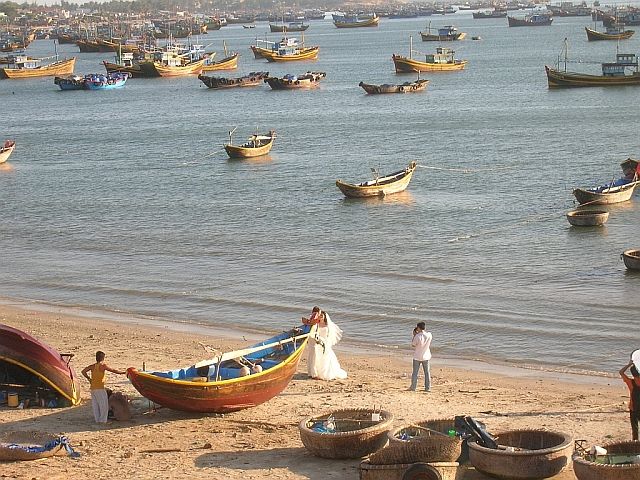 Zdjęcia: Phan Thiet, morze Południowo Chińskie, zatoka 2, WIETNAM Zdjęcia: Phan Thiet, morze Południowo Chińskie, zatoka 2, WIETNAM