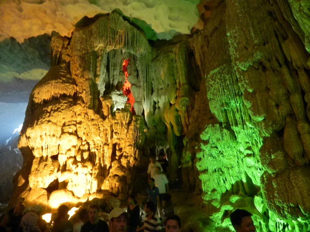 Zdjęcia: zatoka, halong bay, jaskinia, WIETNAM Zdjęcia: zatoka, halong bay, jaskinia, WIETNAM
