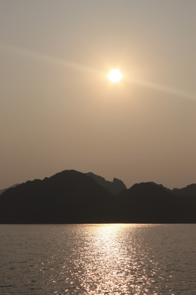 Zdjęcia: .., zatotka halong, halong bay, WIETNAM Zdjęcia: .., zatotka halong, halong bay, WIETNAM