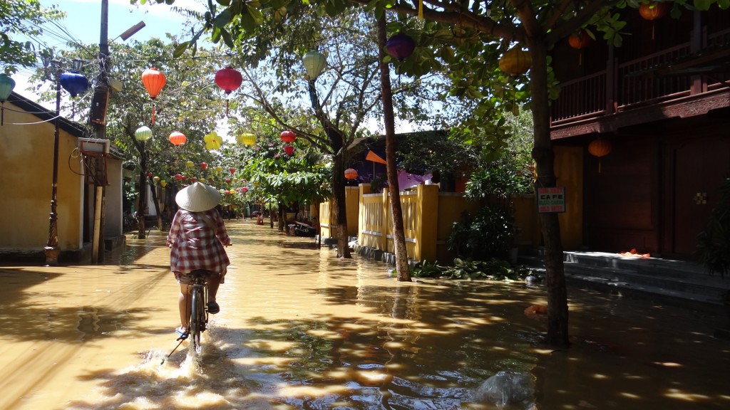 Zdjęcia: Hoi An, powódź w Hoi An, WIETNAM Zdjęcia: Hoi An, powódź w Hoi An, WIETNAM