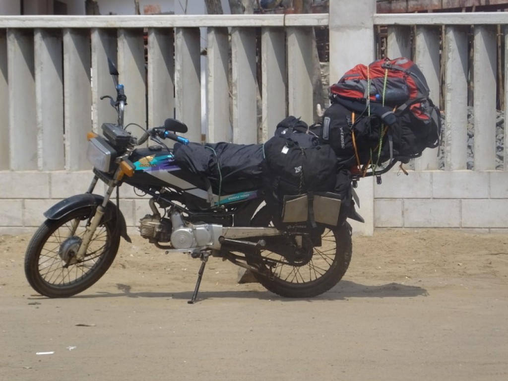 Zdjęcia: Ho Chi Minh, poludnie, Motocyklem przez Wietnam, WIETNAM Zdjęcia: Ho Chi Minh, poludnie, Motocyklem przez Wietnam, WIETNAM