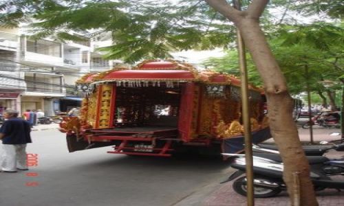 Zdjęcie WIETNAM / Ho Chi Minh City / brak / Pogrzeb karawan