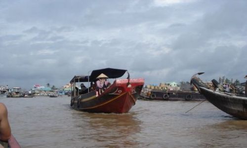 Zdjęcie WIETNAM / Delta Mekongu /  Mekong / Transport rzeczny