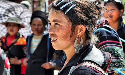 Zdjecie WIETNAM / - / Sapa / beautyfull people from sapa