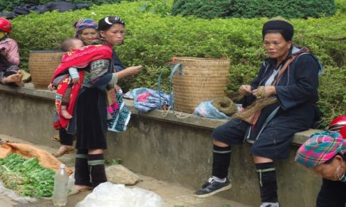 Zdjecie WIETNAM / Lao Cai / Sa Pa / Kobiety Hmong (4)