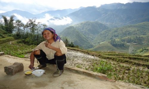 Zdjecie WIETNAM / Lao cai / Sa Pa / Kobiety Hmong (5)