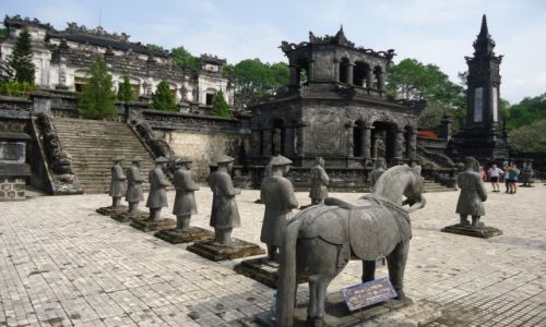 Zdjcie WIETNAM / Thua Thien-Hue / rodkowy Wietnam / okolice Hue / Grobowiec Khai Dinh (2)
