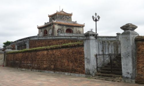 Zdjcie WIETNAM / Thua Thien-Hue / Hue / Fragment murw miasta