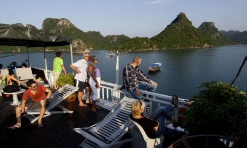 Zdjecie WIETNAM / Ha Long / Ha Long / Zatoka