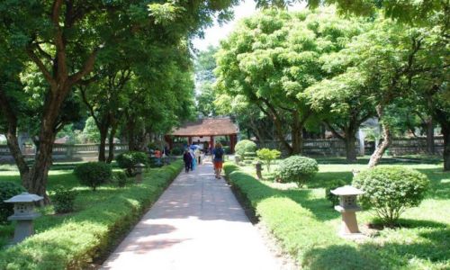 Zdjęcie WIETNAM / Hanoi / Quoc Tu Giam Str. / Pierwszy Uniwersytet w Hanoi