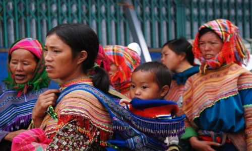 Zdjecie WIETNAM / Bac Ha  / BAC HA  / Kobiety Hmong 